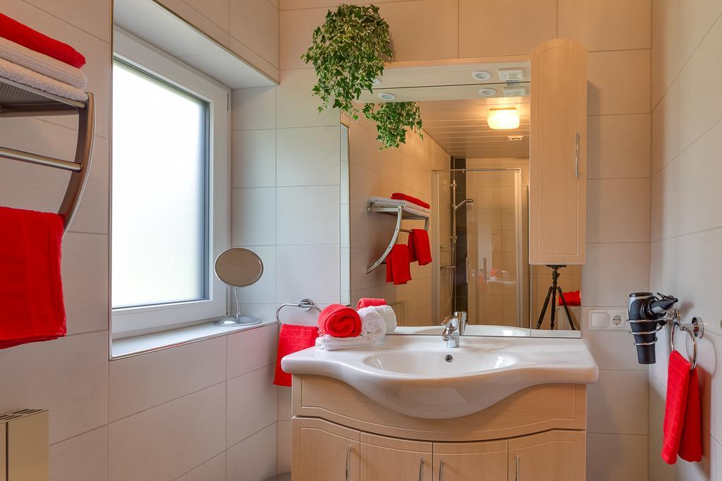 Biancas Ferienwohnung Im Haus Roswitha Tumpen Ngoại thất bức ảnh