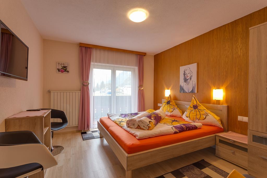 Biancas Ferienwohnung Im Haus Roswitha Tumpen Ngoại thất bức ảnh
